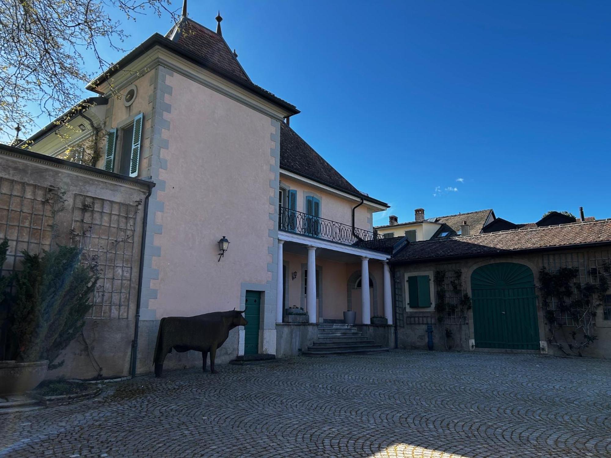 Le Chateau Lavigny Exterior photo